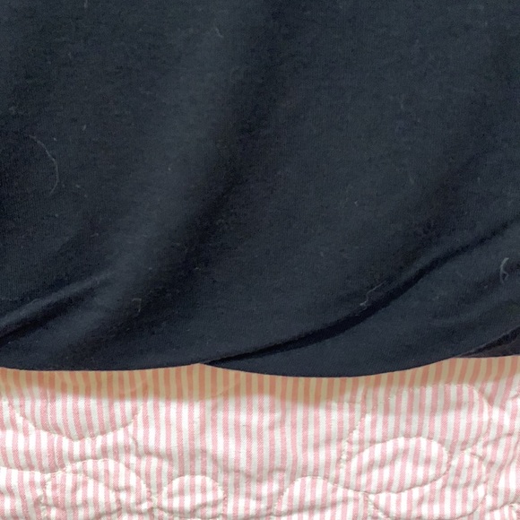 Black straight skirt with bubble hem - Picture 3 of 5